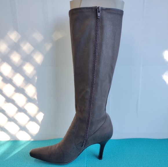 Alfani Eliza Zip up Knee-High Pointed Heel Boots Brown 7M - Picture 2 of 10